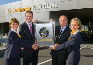 LUFTHANSA‘NIN FIRST CLASS’INA BİR ÖDÜL DAHA